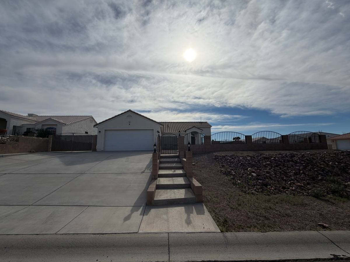 House for rent at 2416 N Ridge Ave, Bullhead City, AZ 86429