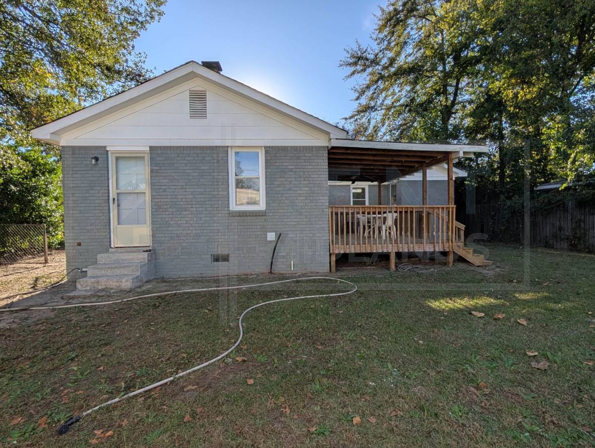 House for rent at 2307 Vine St, Cayce, SC 29033