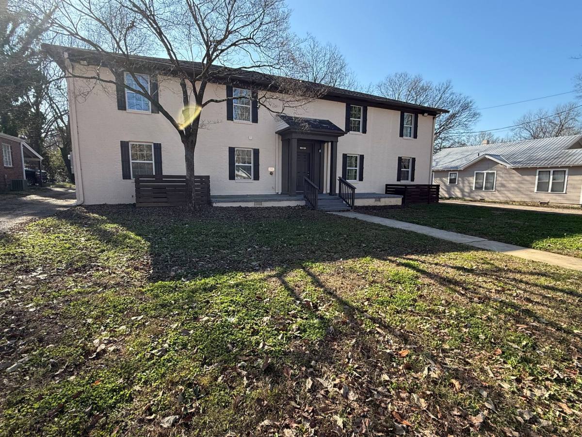 Apartment for rent at 208 Meadow St, Scottsboro, AL 35768