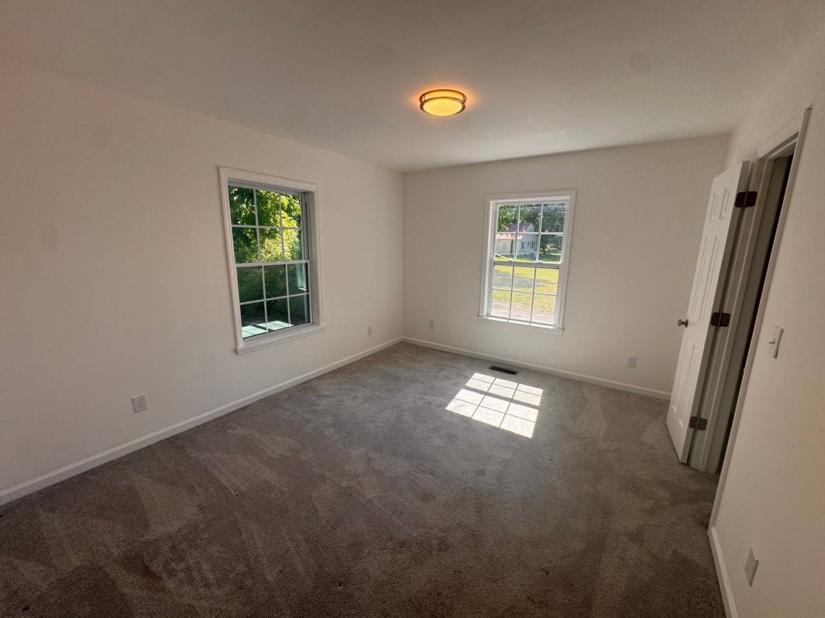 Apartment for rent at 208 Meadow St, Scottsboro, AL 35768