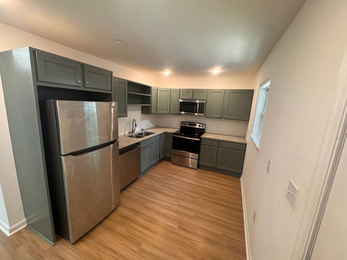 Apartment for rent at 208 Meadow St, Scottsboro, AL 35768