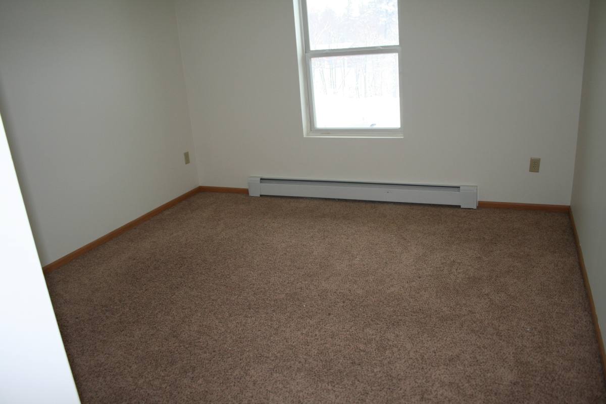 Townhouse for rent at 2722 Scenic Dr, Marquette, MI 49855