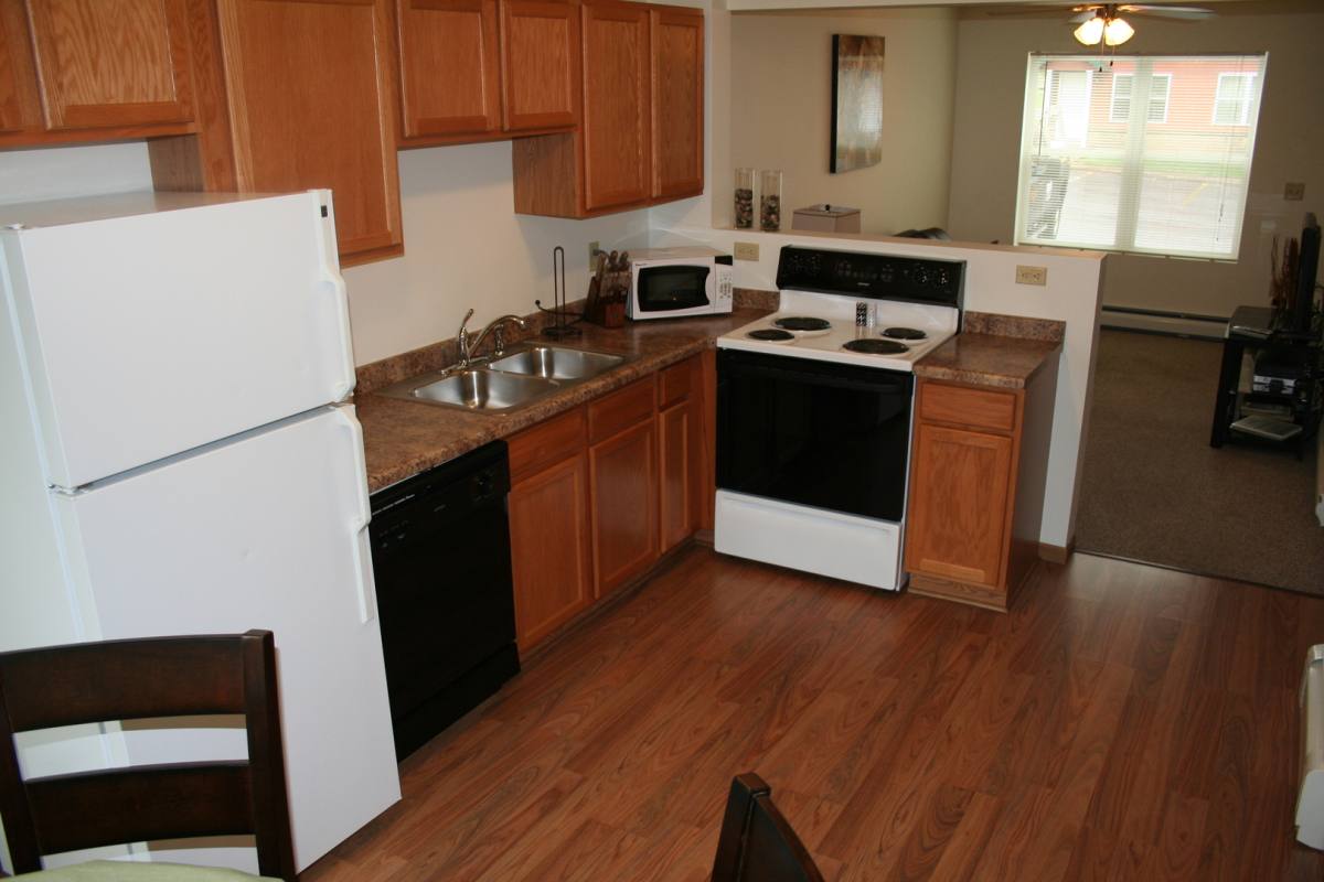 Townhouse for rent at 2802-2888 Cedarville Dr, Marquette, MI 49855