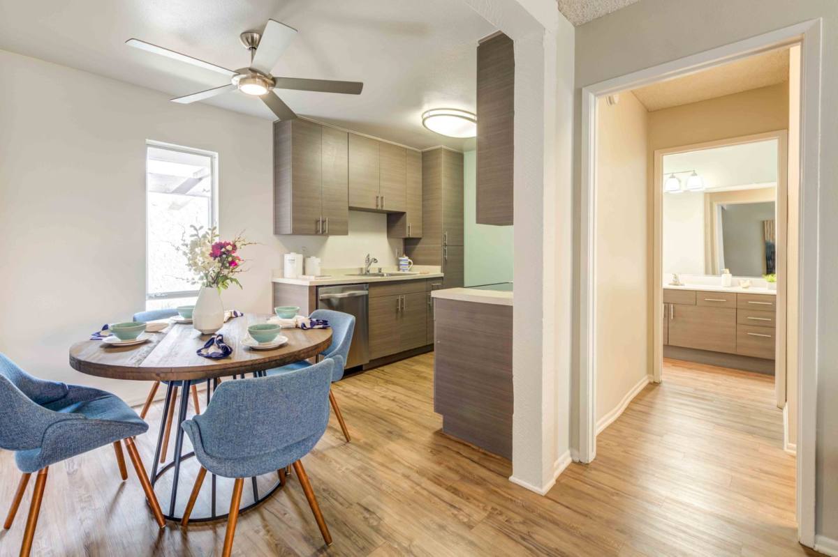 Apartment for rent at 1151 Walnut Ave, Tustin, CA 92780