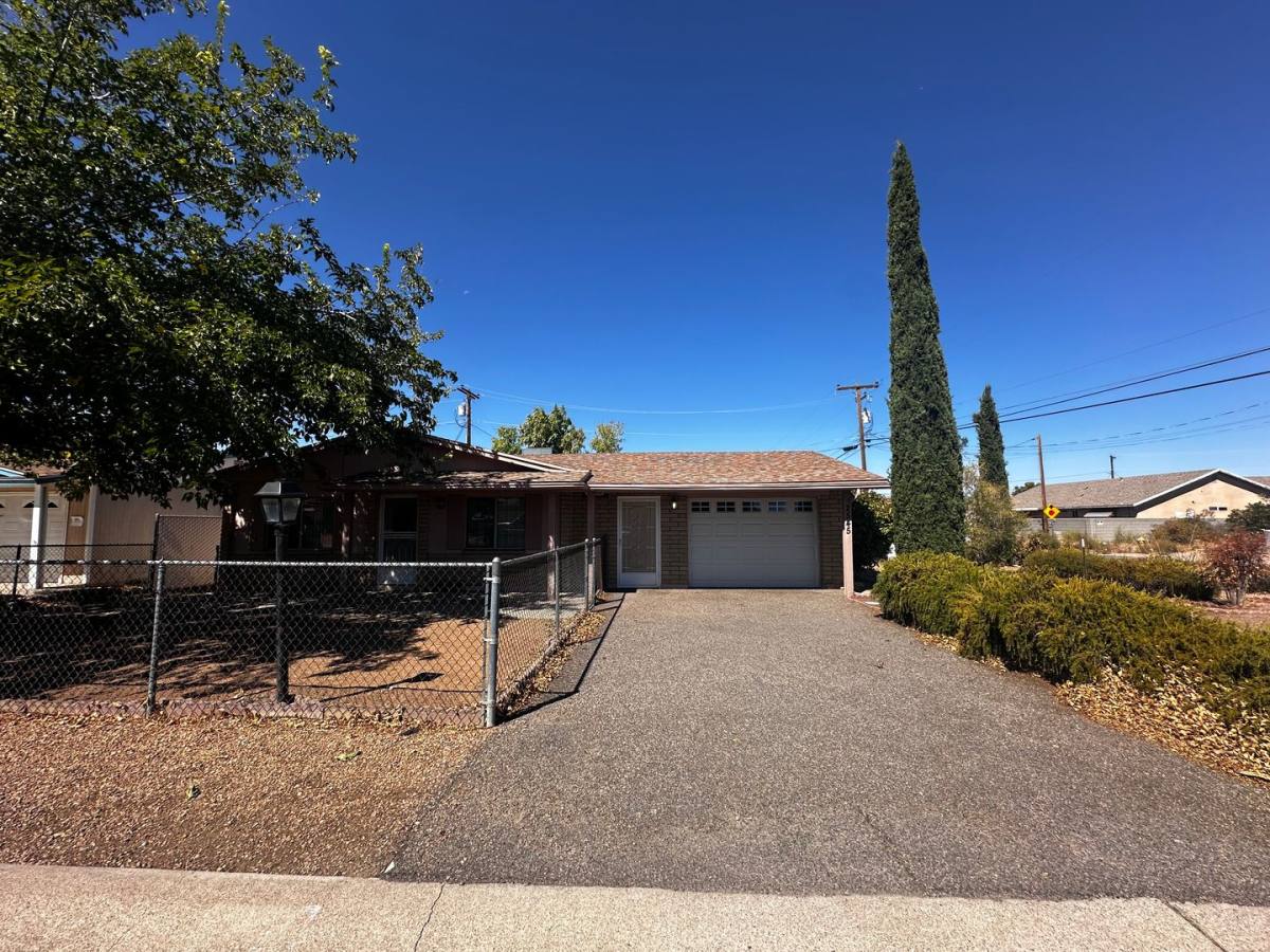 House for rent at 2545 Kemp, Kingman, AZ 86401