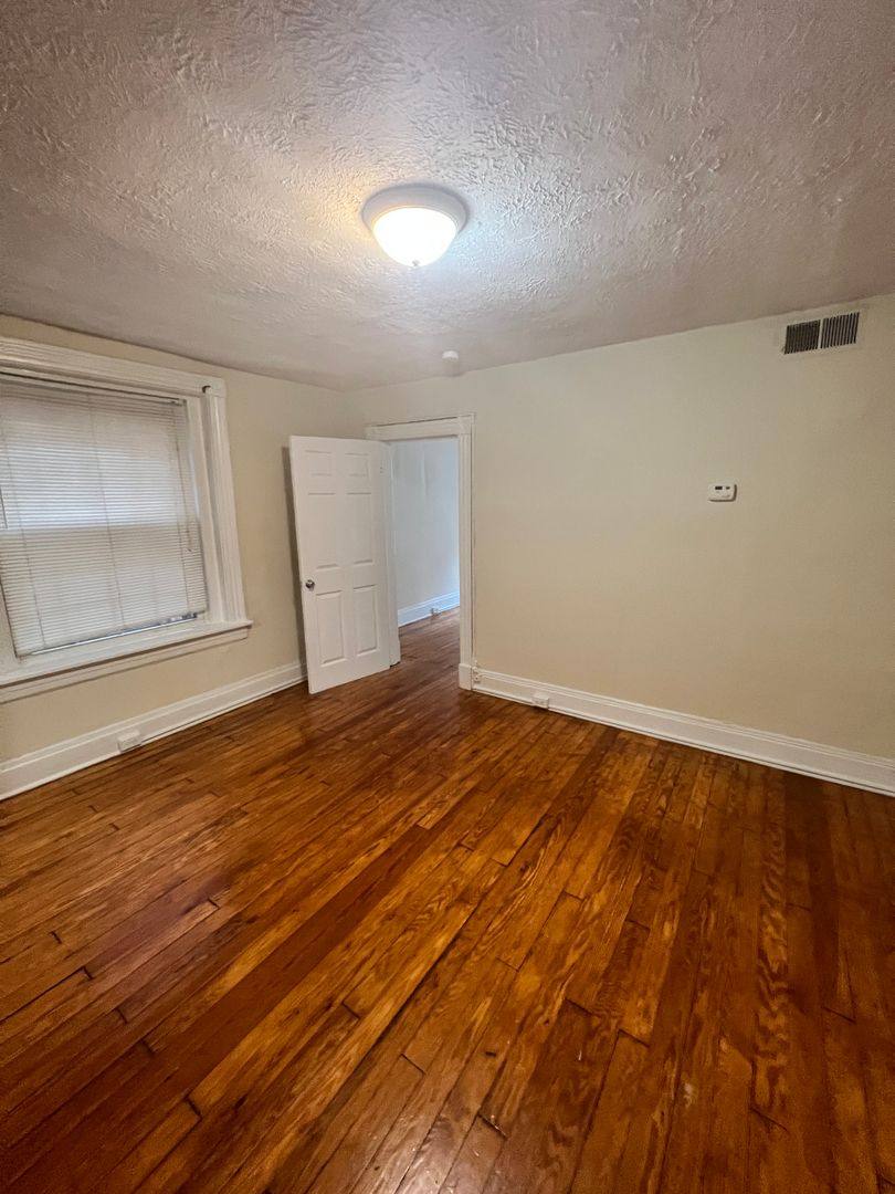 Apartment for rent at 3033 Park Ave, Richmond, VA 23221