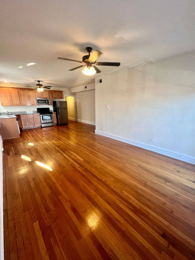 Apartment for rent at 3309 W Grace St, Richmond, VA 23221