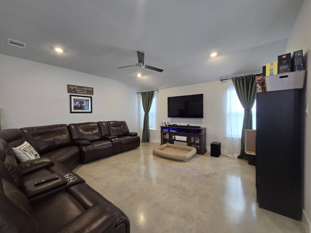 House for rent at 1051 Lexington Dr, Copperas Cove, TX 76522