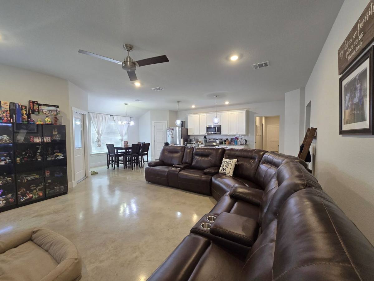 House for rent at 1051 Lexington Dr, Copperas Cove, TX 76522