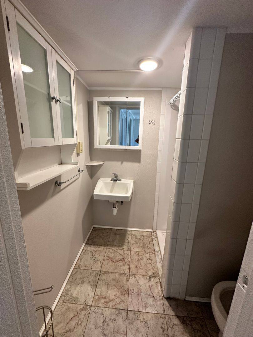 Apartment for rent at 306 W 6th Ave, Ellensburg, WA 98926