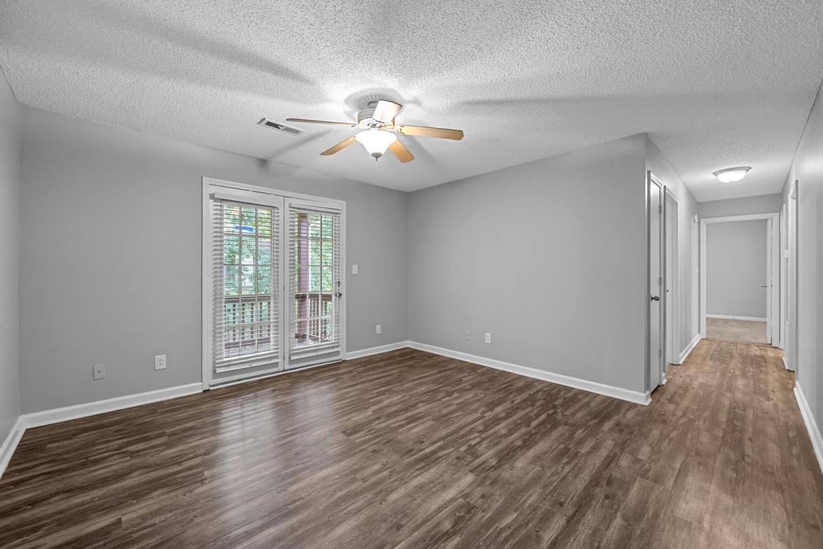 Apartment for rent at 1251 Parkway Place, Clarksville, TN 37042