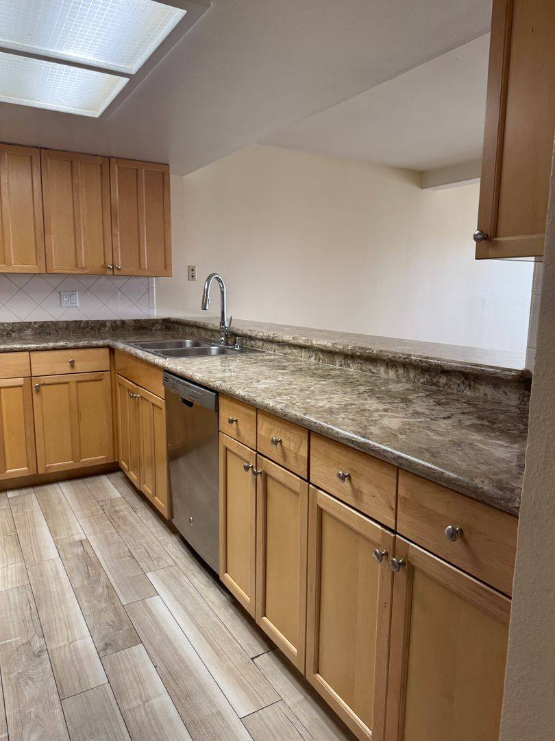 Apartment for rent at 259 Donax- D, Coronado, CA 92118