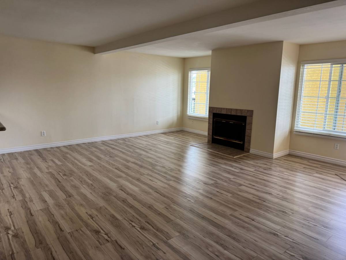 Apartment for rent at 259 Donax- D, Coronado, CA 92118