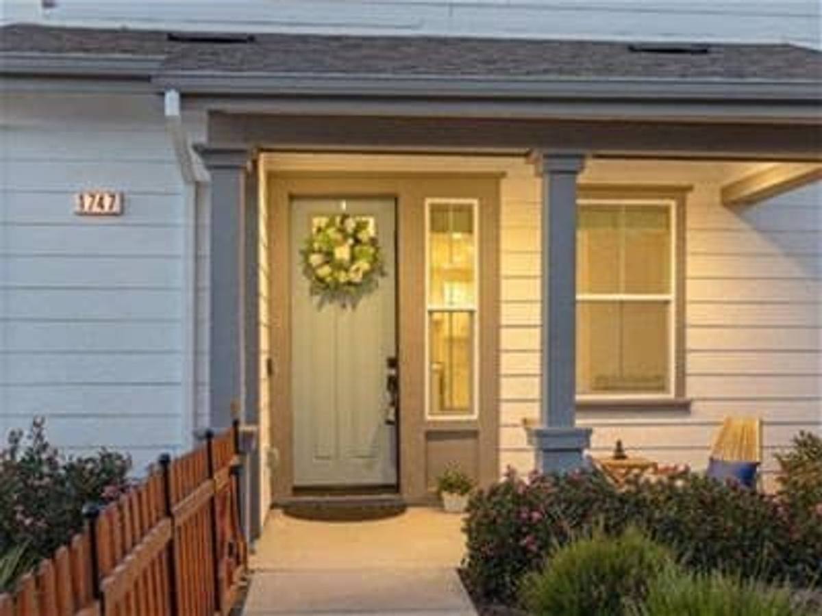 House for rent at 1747 Linden Lane, Santa Rosa, CA 95404