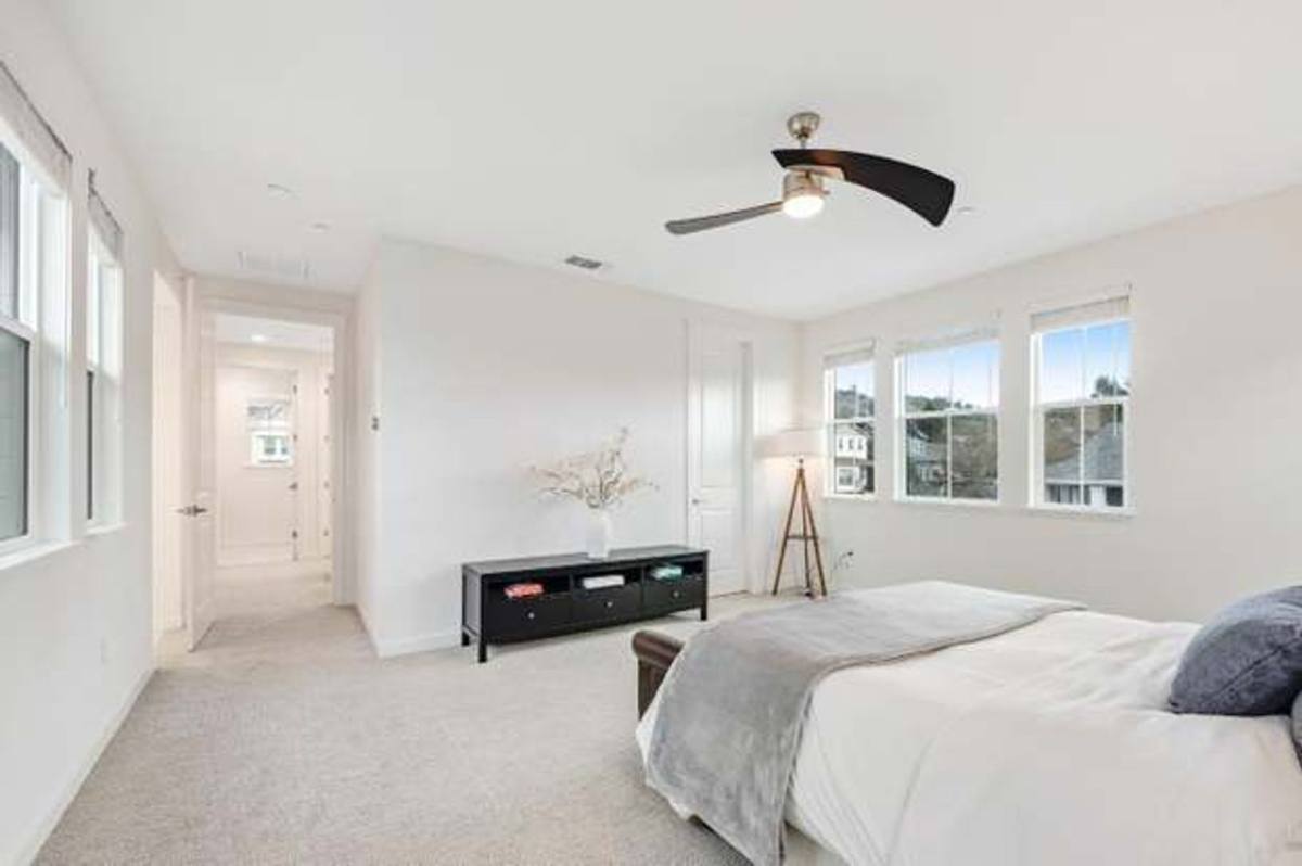 House for rent at 1747 Linden Lane, Santa Rosa, CA 95404