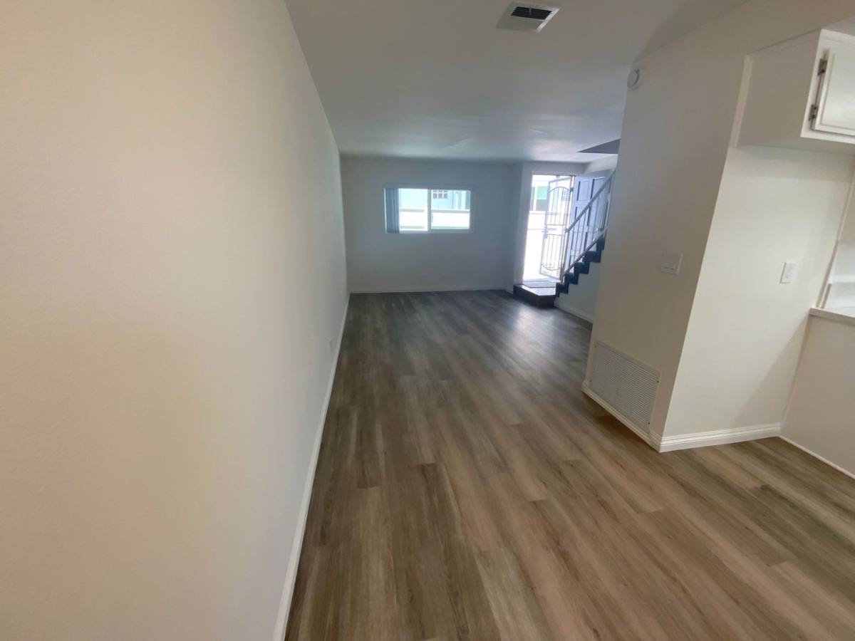 Apartment for rent at 4204 - 4206 1 2 Manhattan Beach Blvd, Lawndale, CA 90260