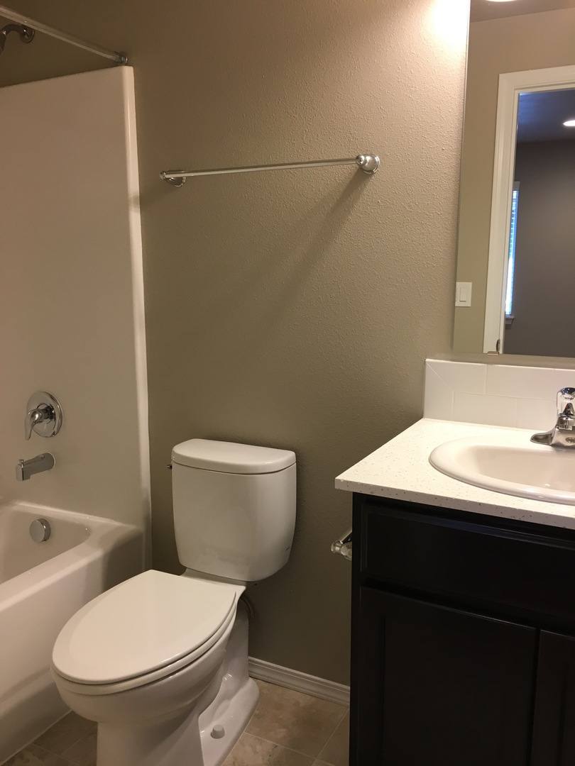 Townhouse for rent at 594 N Trinity Way, Sisters, OR 97759