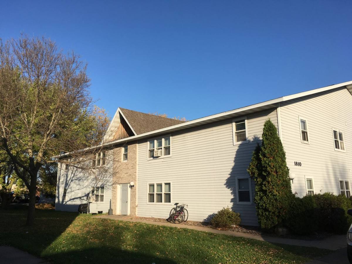 Apartment for rent at 1810 N 10th Ave, Wausau, WI 54401