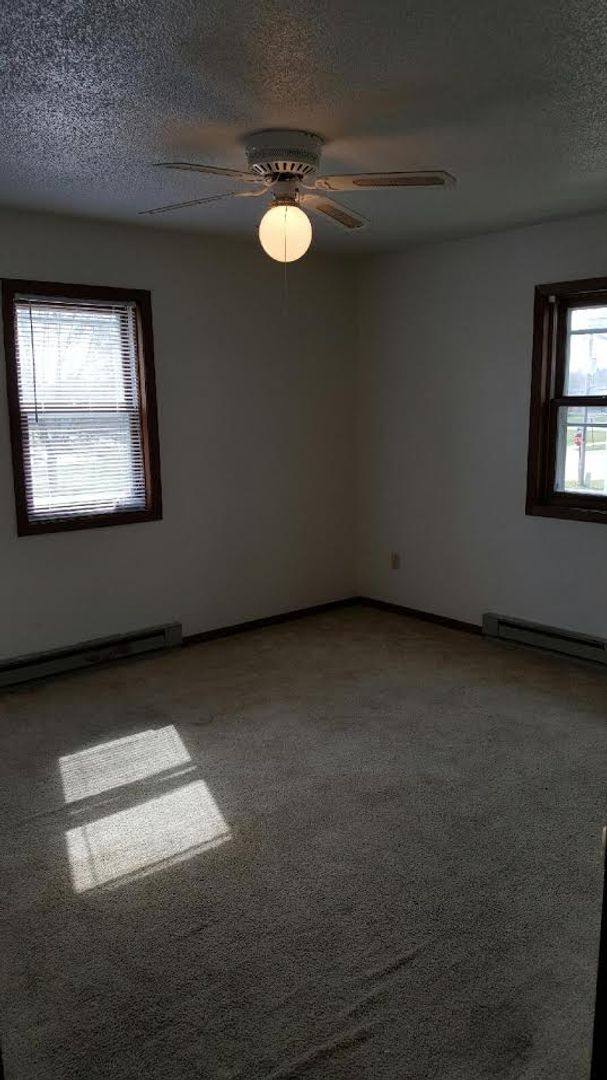 Apartment for rent at 1810 N 10th Ave, Wausau, WI 54401