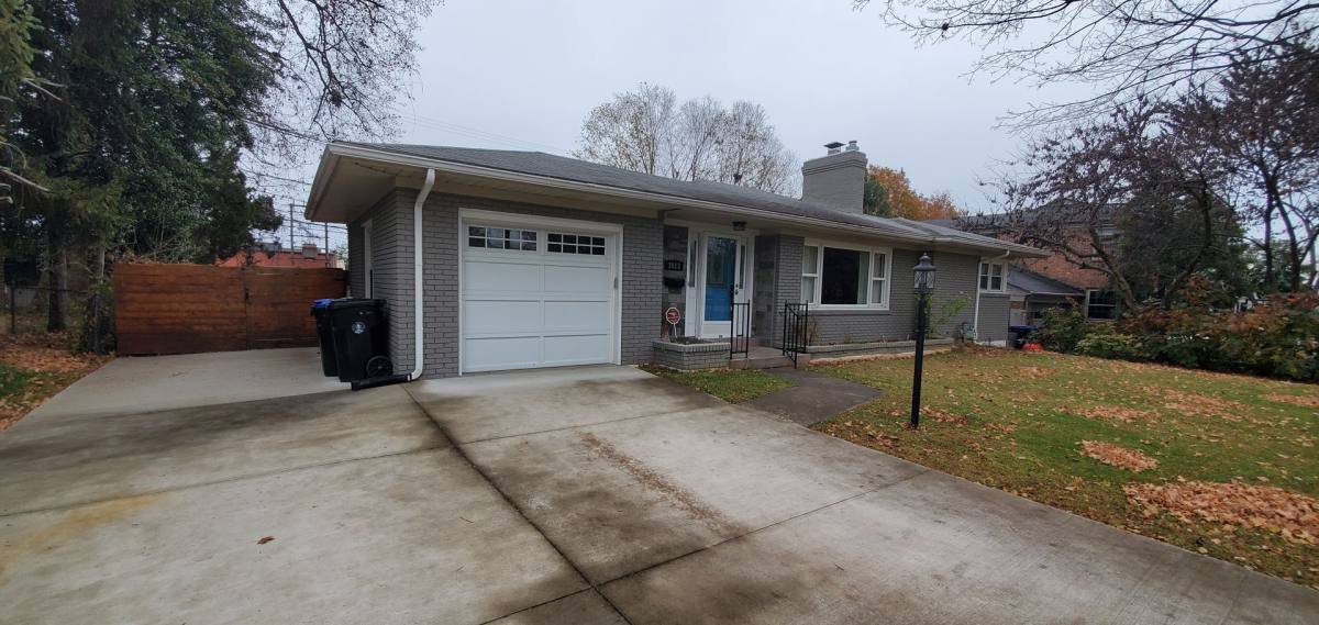 House for rent at 3013 Wellbrooke Rd, Louisville, KY 40205