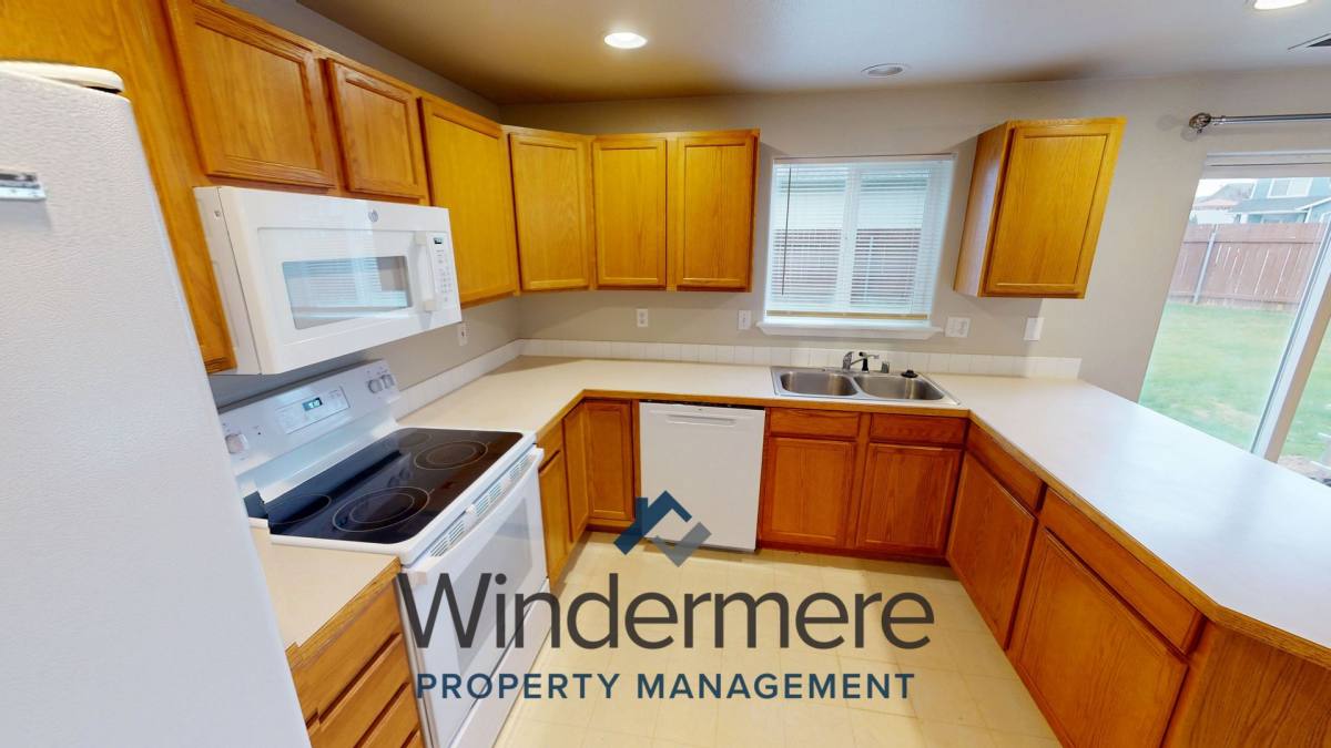 House for rent at 1243 SE Newgate Dr, College Place, WA 99324