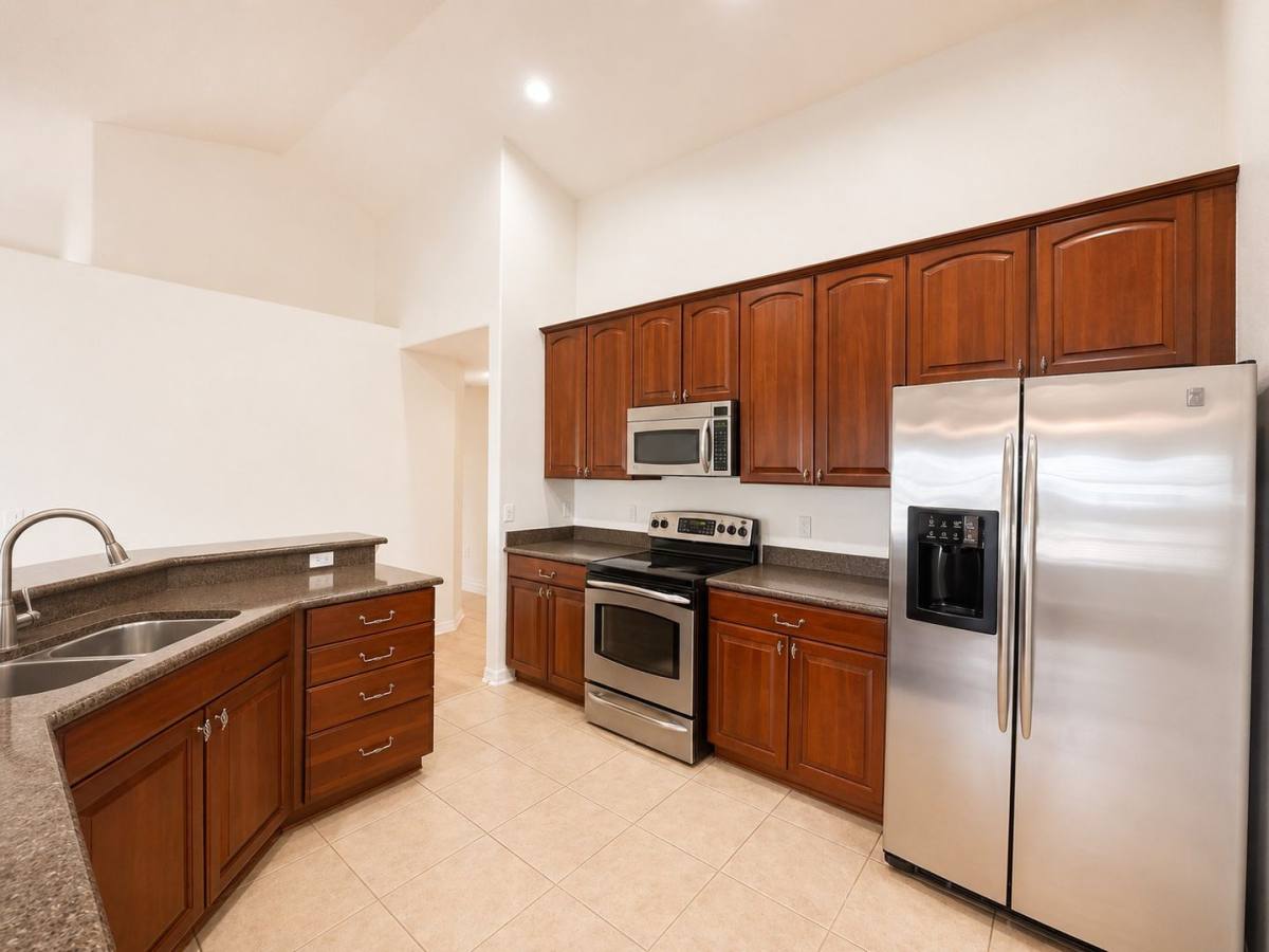 House for rent at 2351 Holly Pine Circle, Orlando, FL 32820