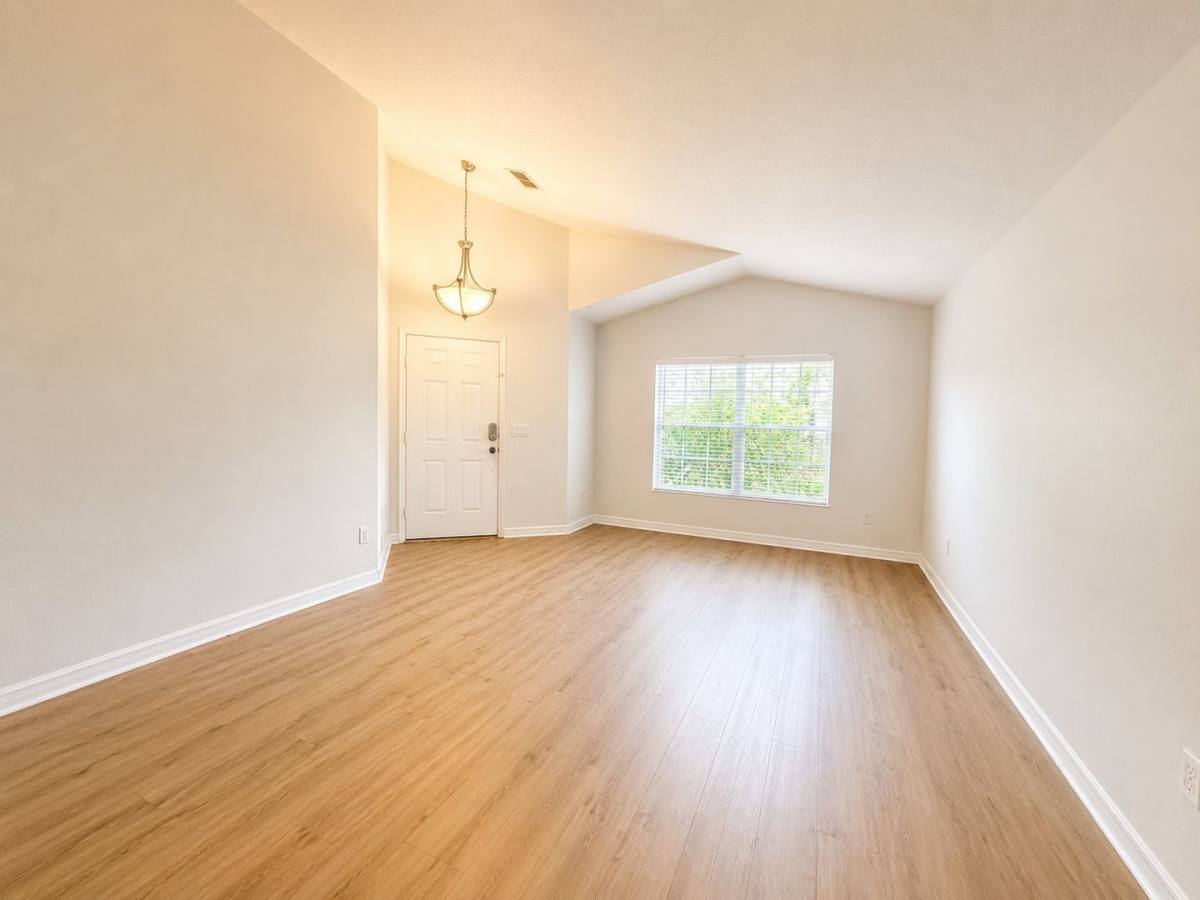 House for rent at 2351 Holly Pine Circle, Orlando, FL 32820