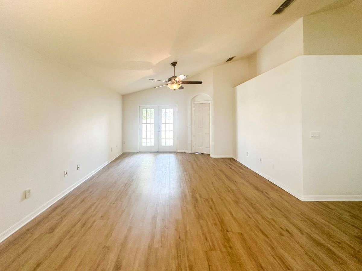 House for rent at 2351 Holly Pine Circle, Orlando, FL 32820