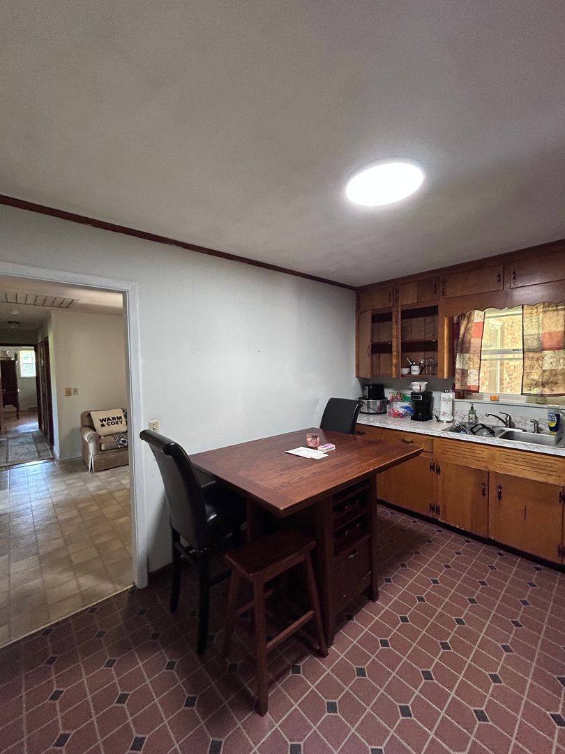 House for rent at 1706 Danenhower Rd, Pendleton, SC 29670