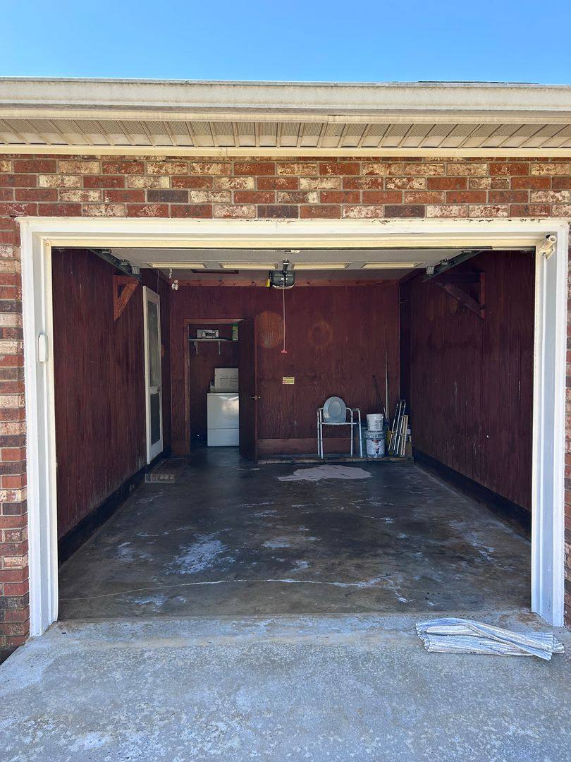 House for rent at 1706 Danenhower Rd, Pendleton, SC 29670