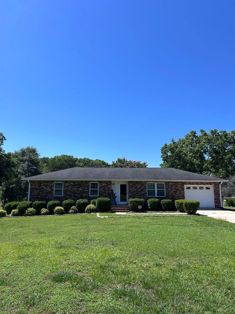 House for rent at 1706 Danenhower Rd, Pendleton, SC 29670