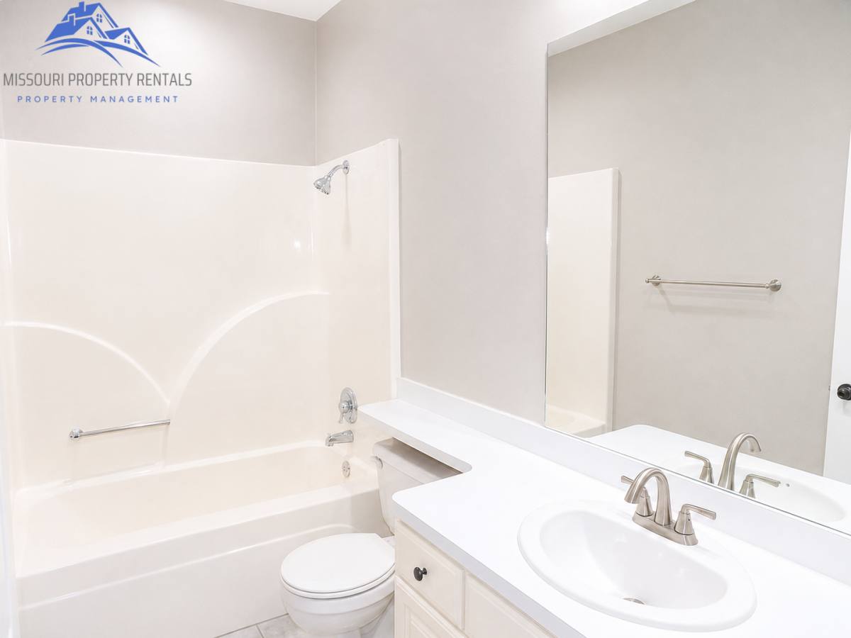 Condo for rent at 123 Oak Dr Bldg #1, Branson, MO 65616