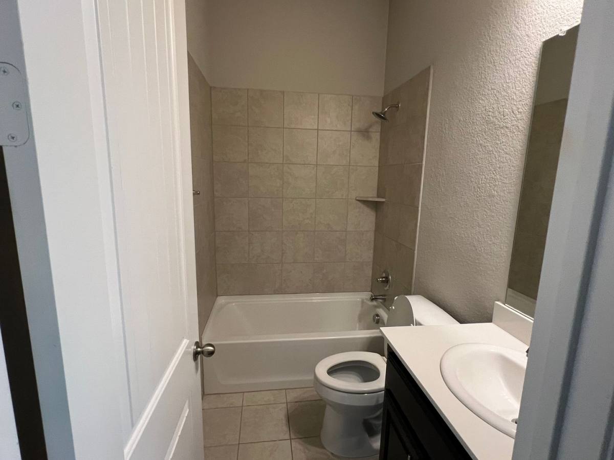 House for rent at 616 Ardath Rd, Aledo, TX 76008