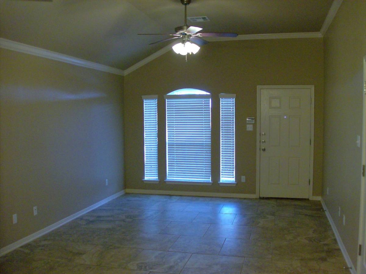 Townhouse for rent at 3102 B Lineage Loop, Killeen, TX 76549