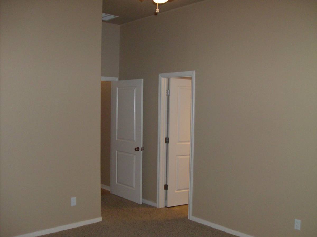 Townhouse for rent at 3102 B Lineage Loop, Killeen, TX 76549