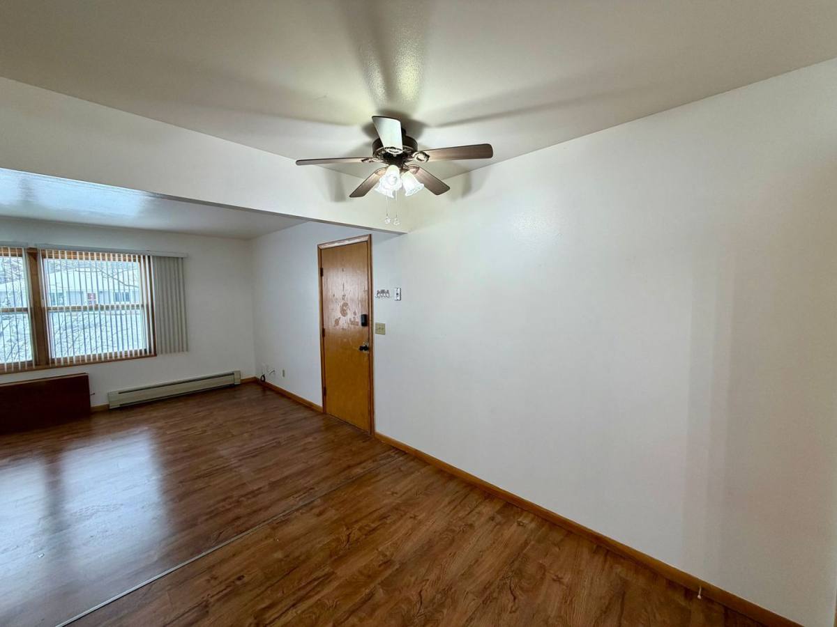Apartment for rent at 1120 Sunset Blvd, Stevens Point, WI 54481