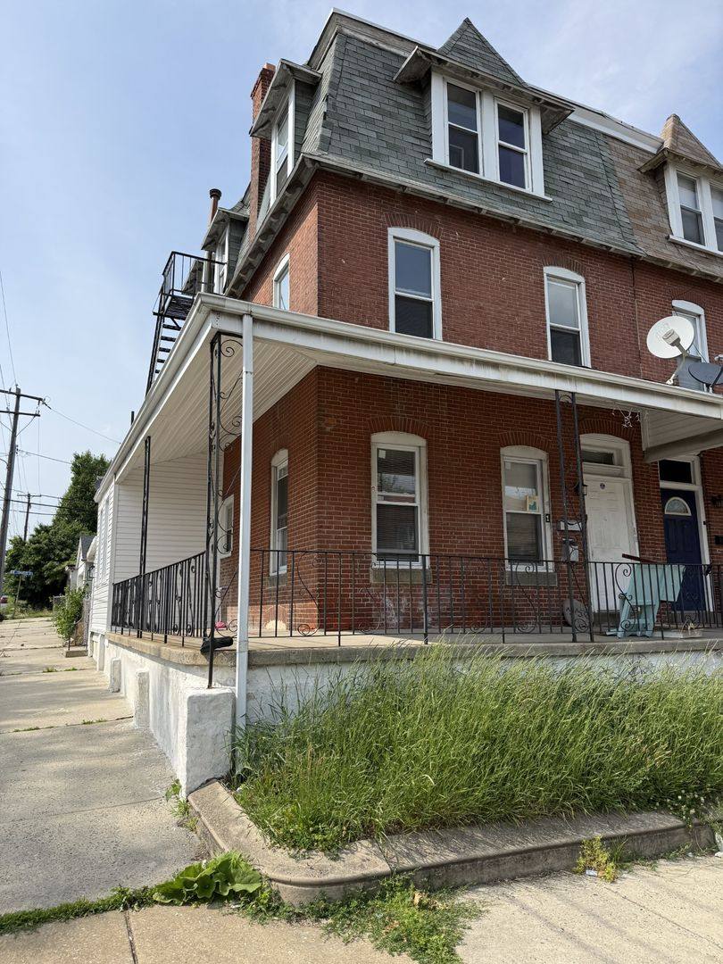 Apartment for rent at 336 W 8th St, Chester, PA 19013