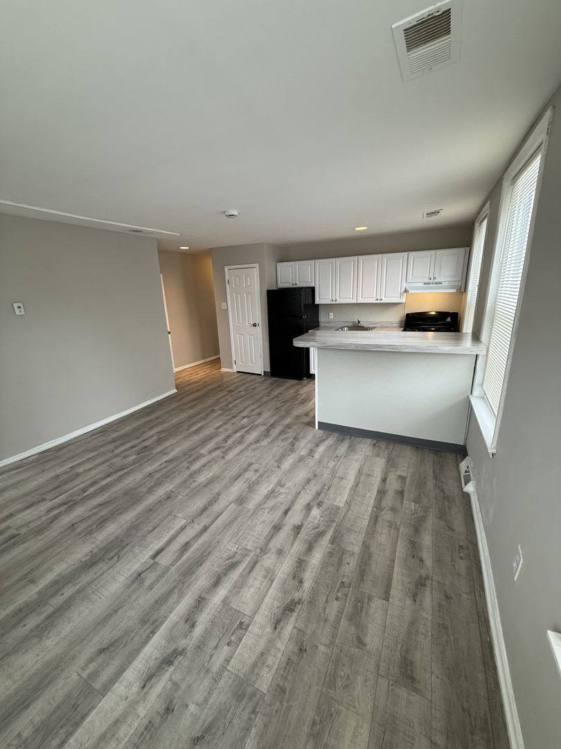 Apartment for rent at 336 W 8th St, Chester, PA 19013