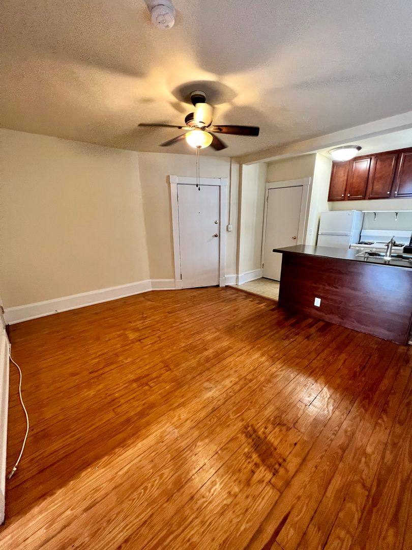 Apartment for rent at 1709 Hanover Ave, Richmond, VA 23220