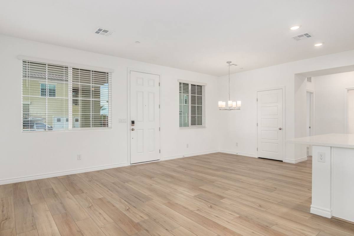 Townhouse for rent at 25 Barbara Lane, Las Vegas, NV 89183