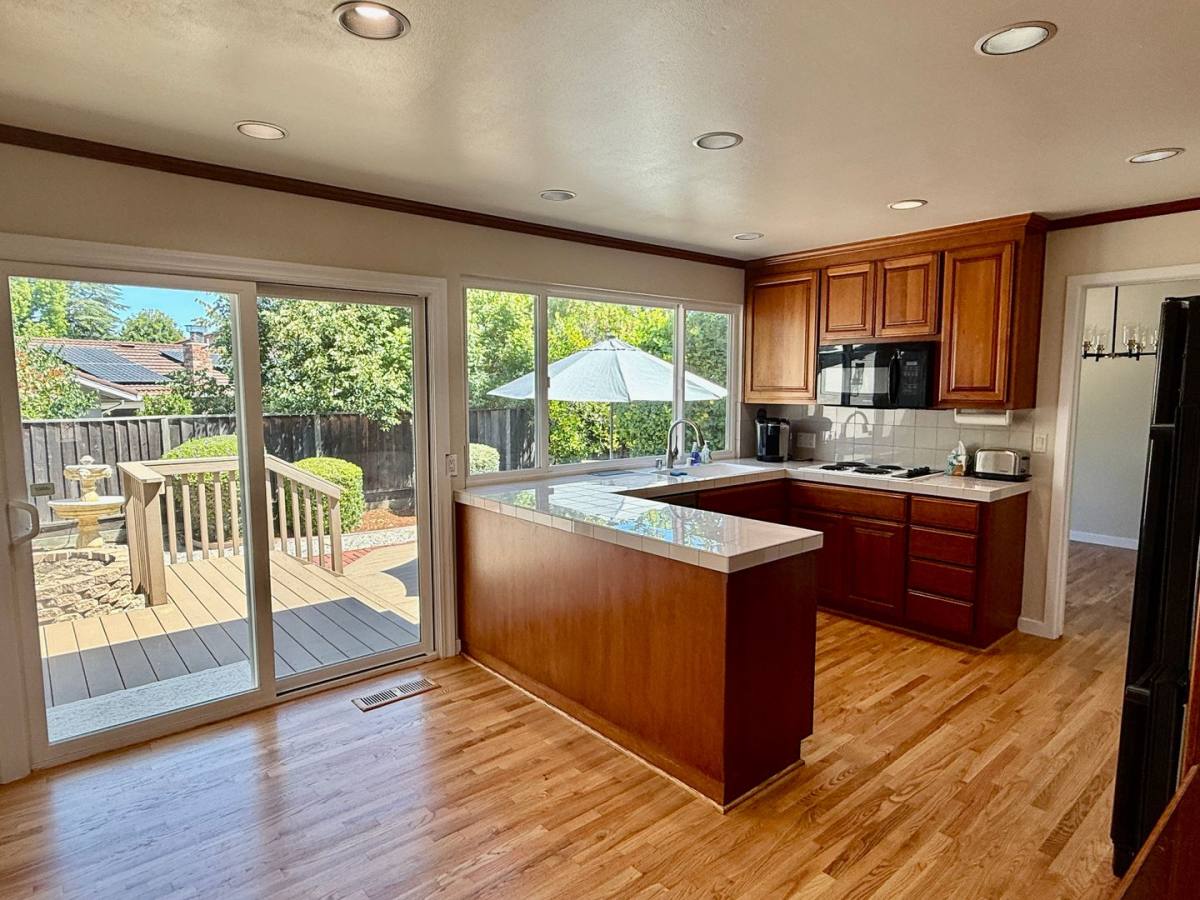 House for rent at 1123 Lillick Dr, Sunnyvale, CA 94087