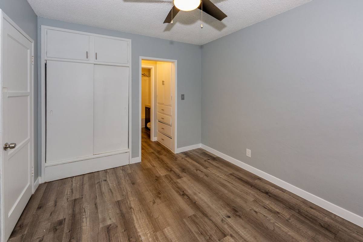 Apartment for rent at 1430 Chestnut Ave, Long Beach, CA 90813
