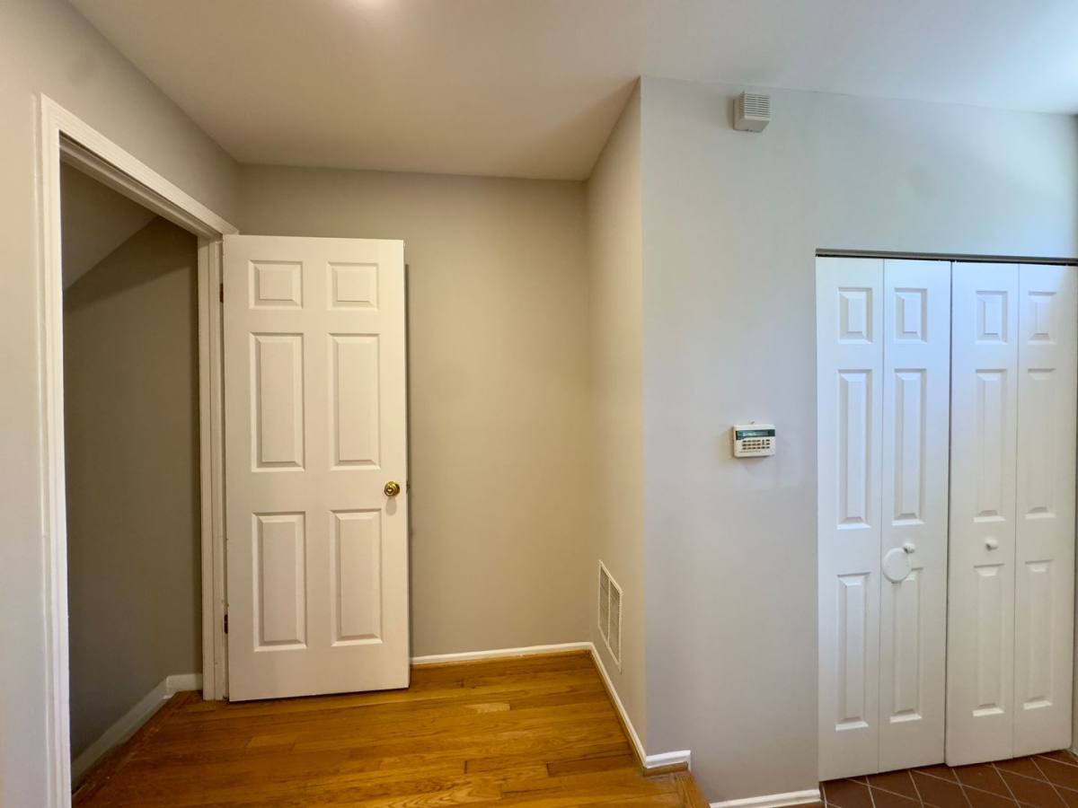 Townhouse for rent at 812 S Paca St, Baltimore, MD 21230