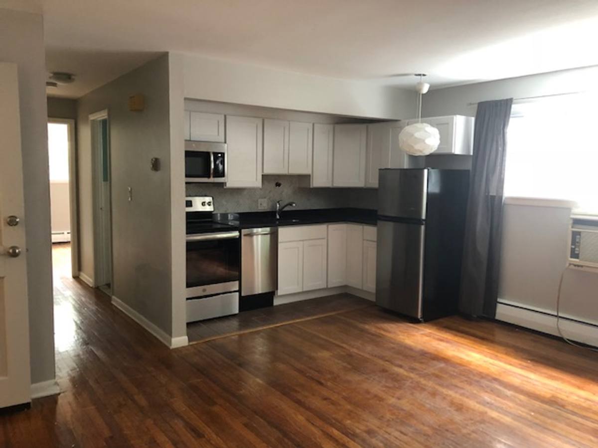 Apartment for rent at 550 Whitney Ave #5, New Haven, CT 06511