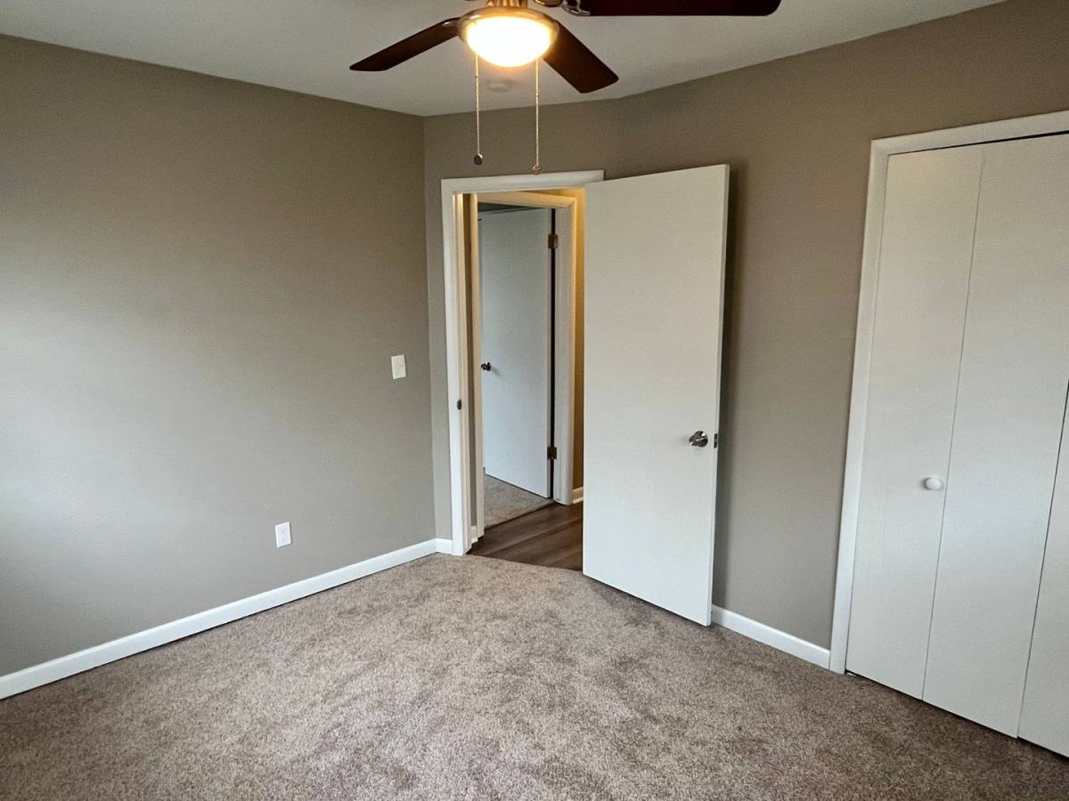House for rent at 204 Ridgecrest Rd, Edmond, OK 73013