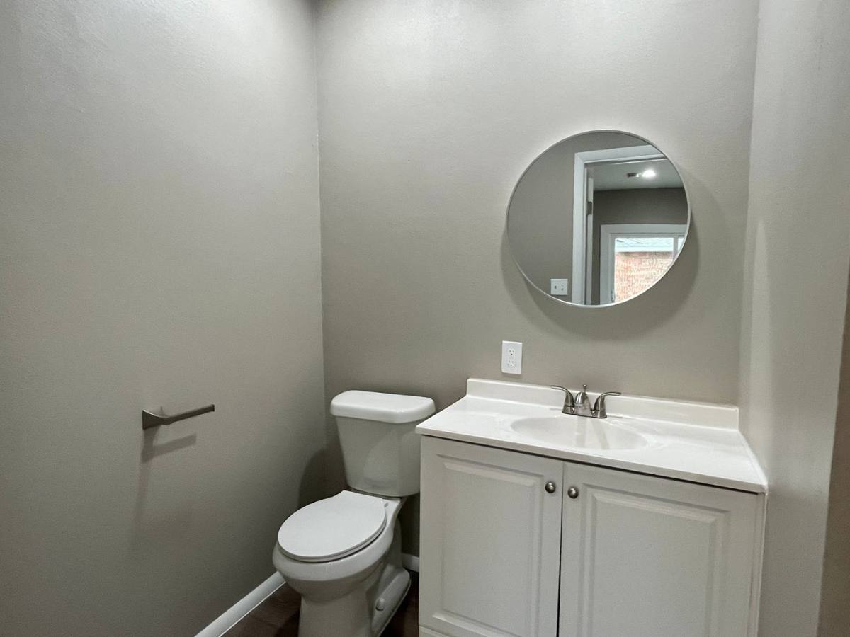 House for rent at 204 Ridgecrest Rd, Edmond, OK 73013
