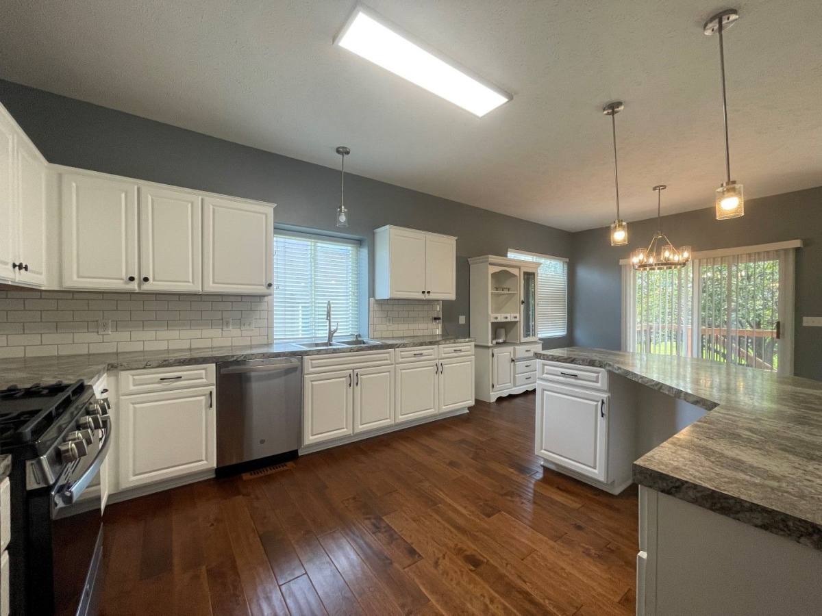 House for rent at 1007 Timberline Dr, Papillion, NE 68046