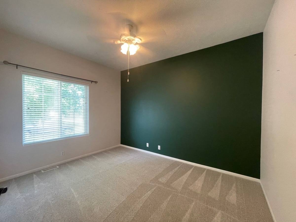 House for rent at 1007 Timberline Dr, Papillion, NE 68046
