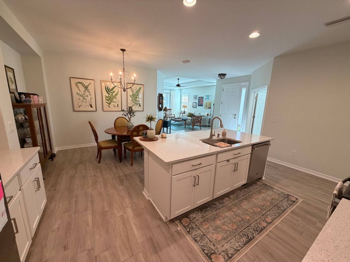 House for rent at 6001 Fiore Dr, Bradenton, FL 34208