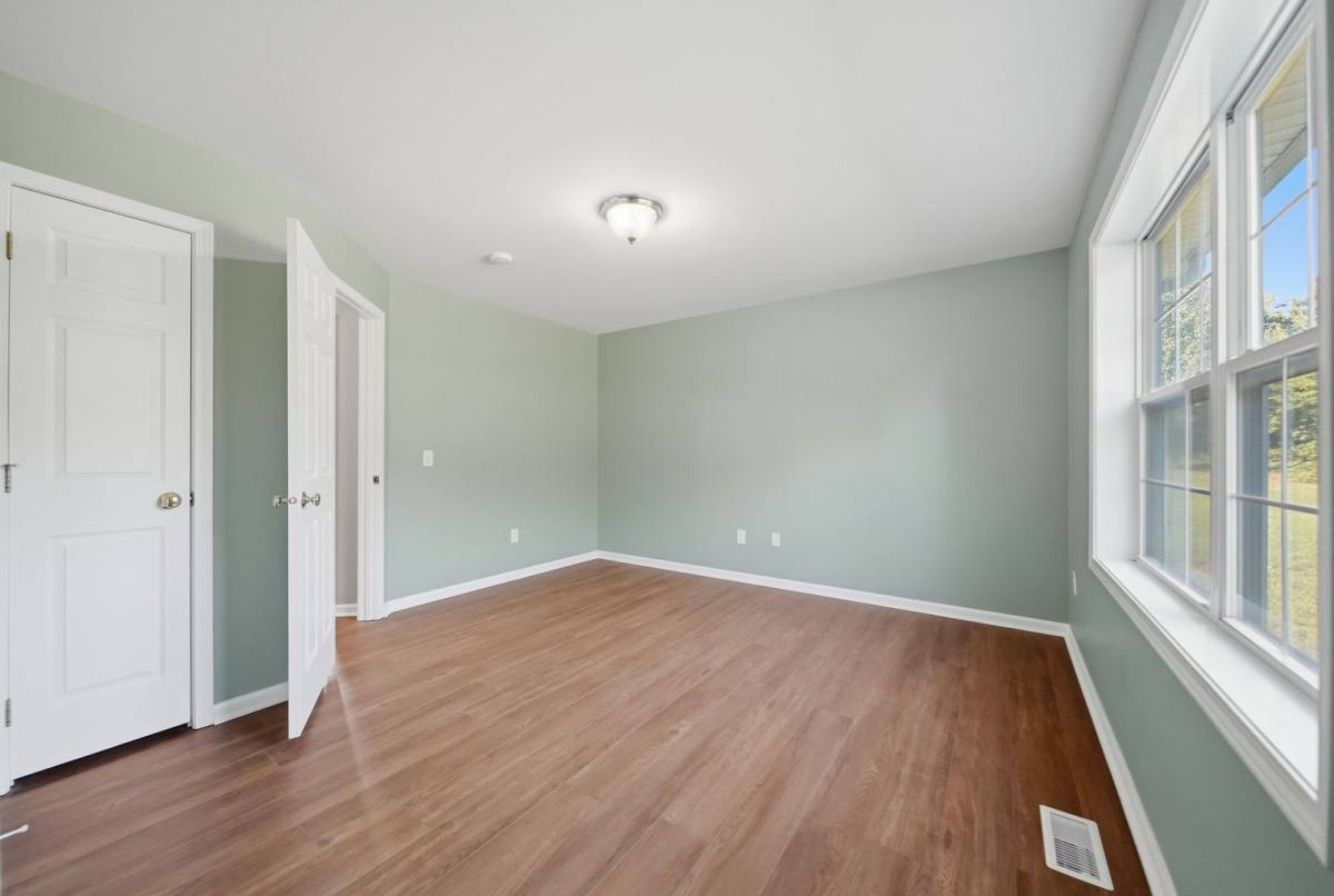 House for rent at 1602 County Home Rd, Conover, NC 28613
